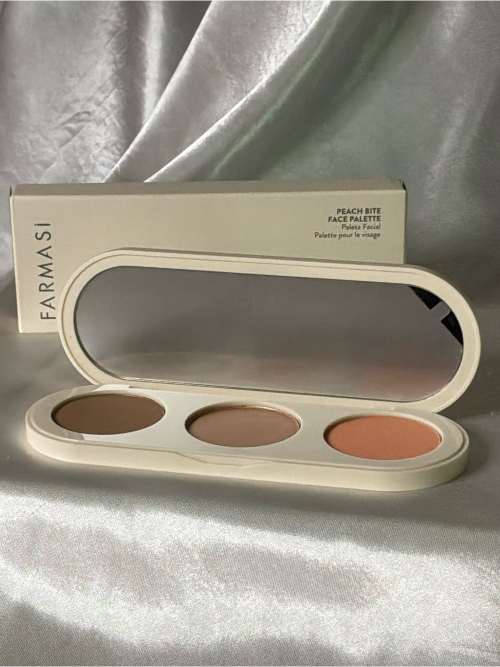 Farmasi Peach Bite Trio Face Palette - Neutral Peach & Beige Shades